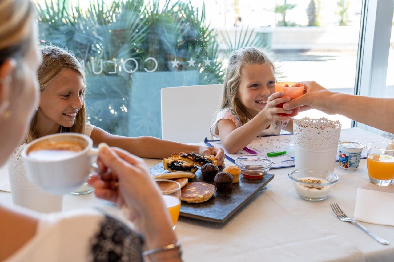 Hotel Columbia Bellaria-Igea Marina Dış mekan fotoğraf